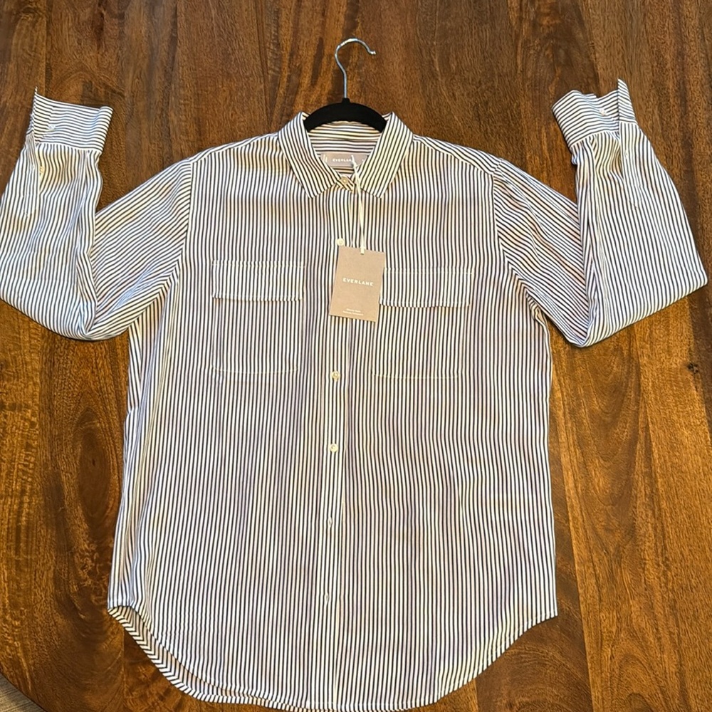 THE MUST-HAVE SHIRT IN WASHABLE SILK